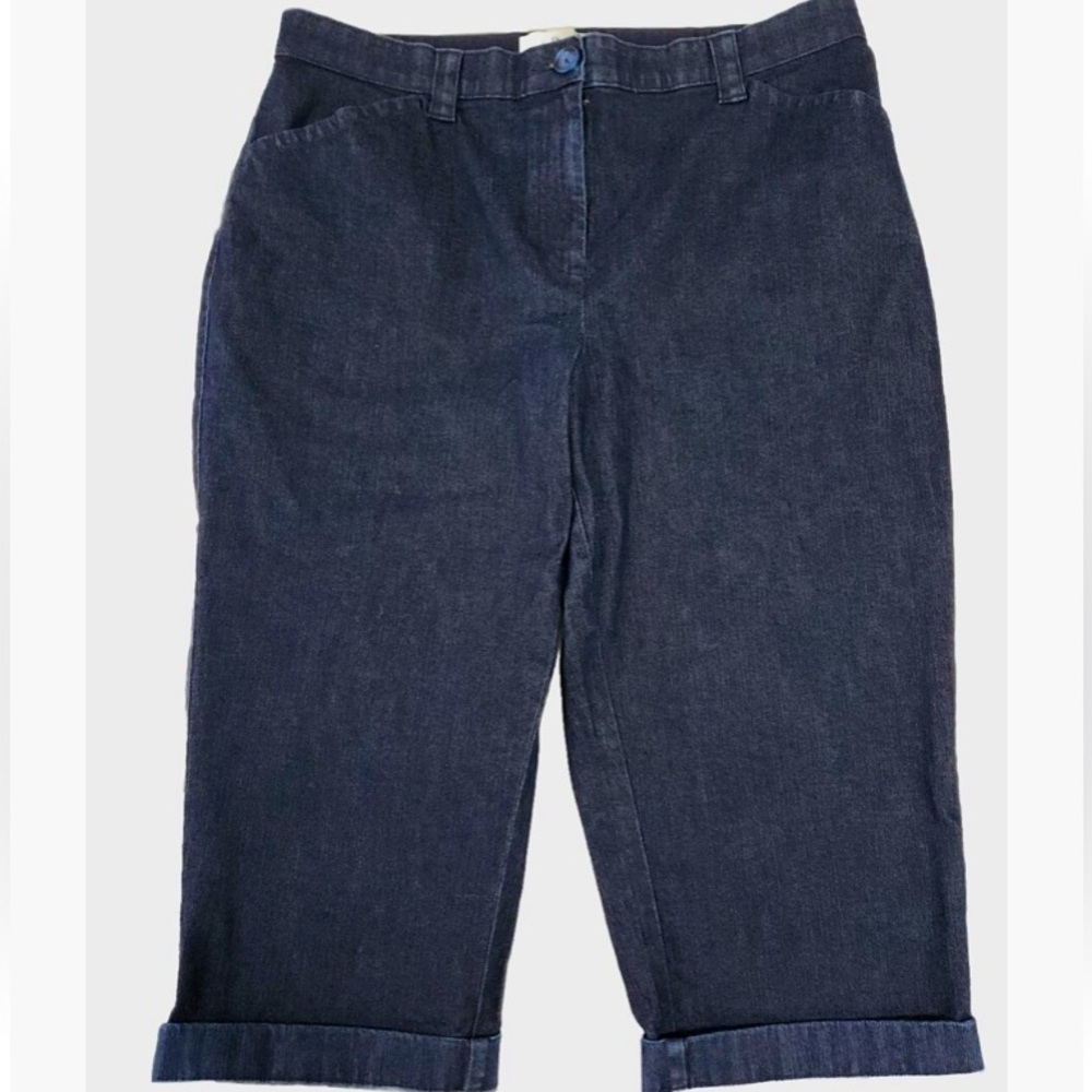 LL Bean sz 16 petite Classic Fit Straight Dark Wash Cropped Jeans